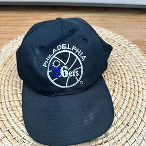 Vintage Twins Embroidered Philadelphia 76ers Adjustable Hat Snapback Black
